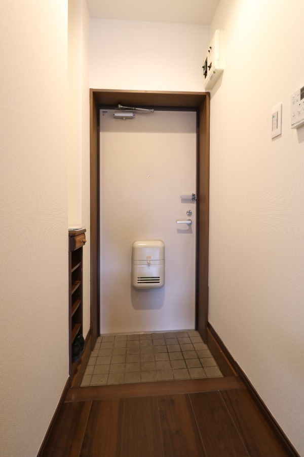 玄関　玄関スペース