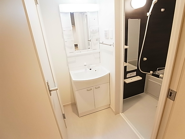 洗面設備　別物件同型