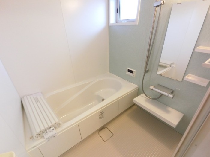 バス・シャワールーム　ゆったり過ごせるお風呂です