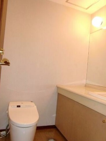 トイレ　別部屋参考写真