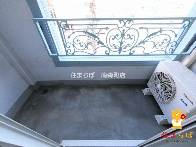 バルコニー　日常使いを想像しながら