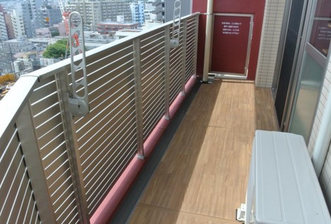 バルコニー