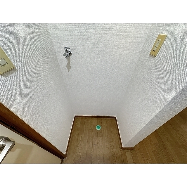 その他　洗濯機は室内置きです