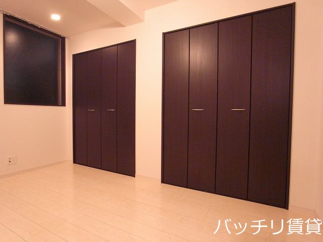 収納　別号室写真の為、現況を優先致します。