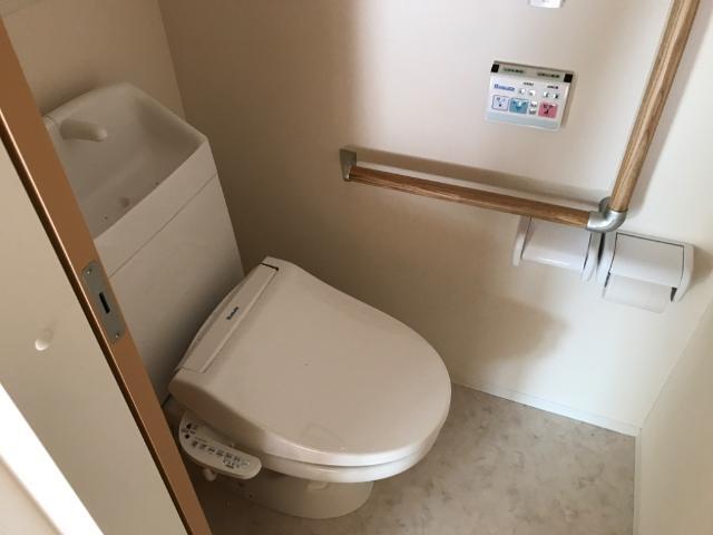 トイレ　シャワー付トイレ（イメージ）