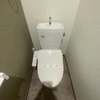 その他部屋・スペース　玄関　※別号室参考写真