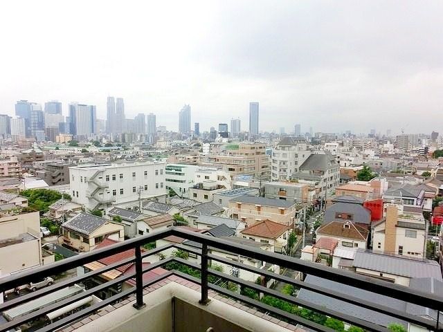眺望　バルコニー、静かです！