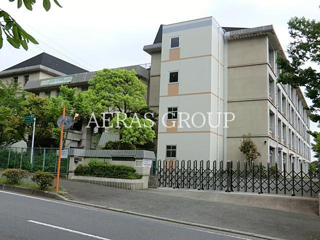 中学校　厚木市立森の里中学校（中学校）まで67m