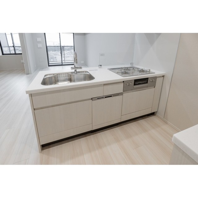 キッチン　※写真は同タイプ住戸です。