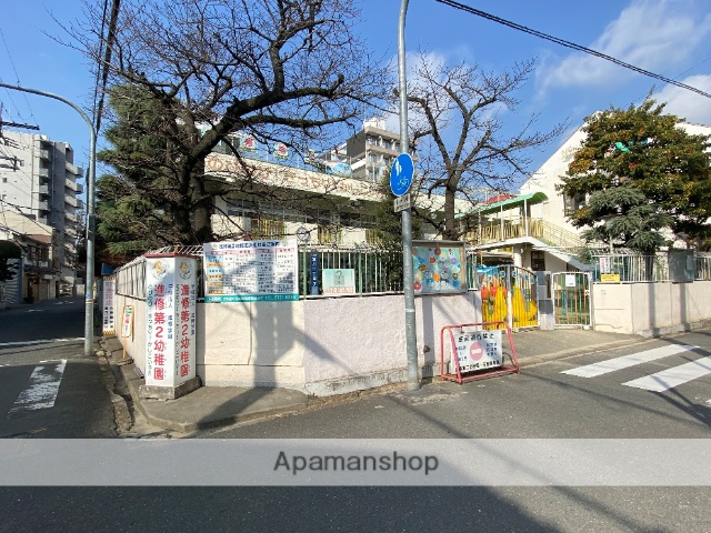 幼稚園・保育園　進修第二幼稚園（幼稚園・保育園）まで1m