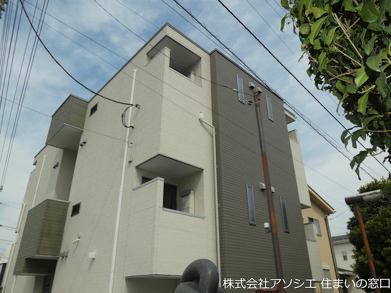建物外観　CB吉川KAJINのご紹介は住まいの窓口アソシエにお任せ下さ