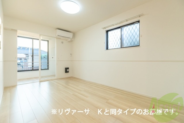 居室・リビング　写真は同タイプのお写真でイメージでございます。