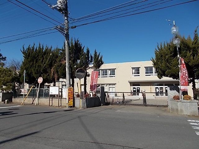 小学校　谷田部小学校（小学校）まで1100m