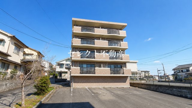 建物外観　【新町マンション】