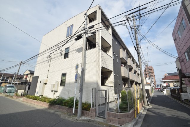 建物外観　便利な立地です！ふる る本中山