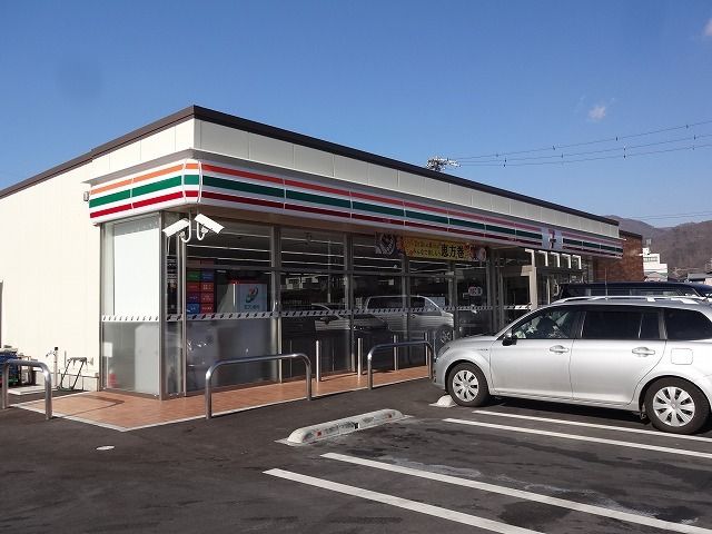 コンビニ　セブンイレブン  諏訪高島店（コンビニ）まで750m