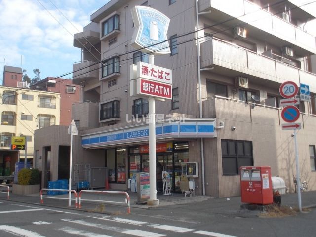 コンビニ　ローソン松戸店（コンビニ）まで46m