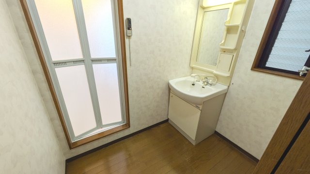 南海本線 蛸地蔵駅 徒歩6分 3階建 築32年の内装写真