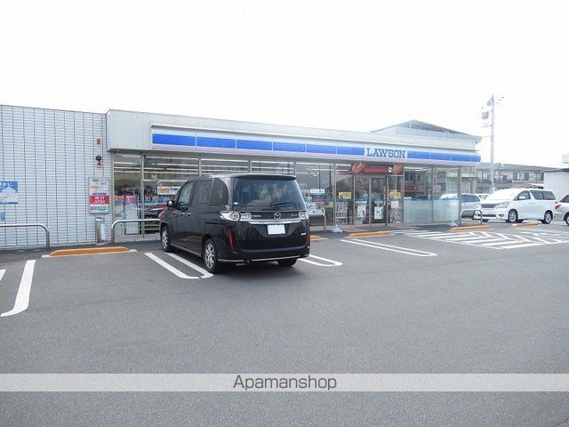 コンビニ　ローソン防府新田西店（コンビニ）まで750m