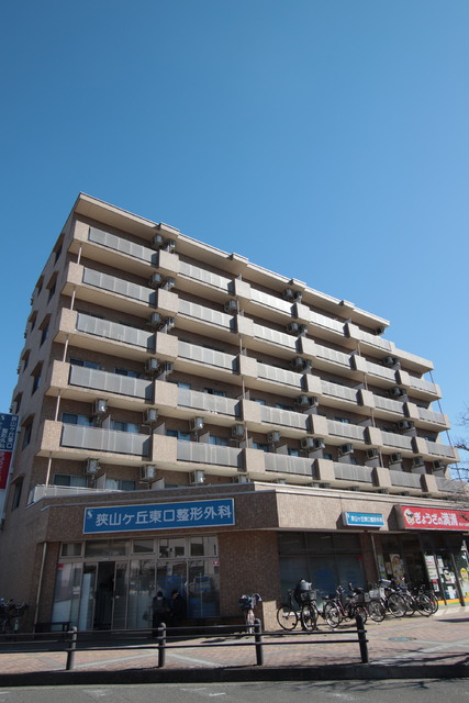 建物外観　狭山ヶ丘駅徒歩２分　オートロック付きのマンションです！