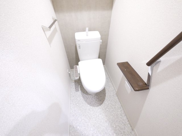 トイレ　コンパクトで使いやすいトイレです