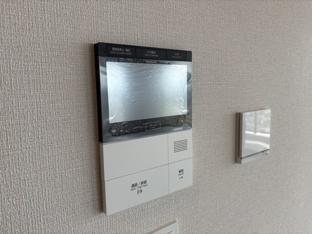 セキュリティ　ＴＶモニター付きインターホン