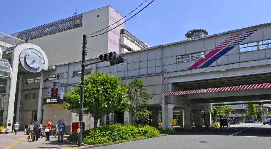 その他　聖蹟桜ヶ丘駅（その他）まで800m
