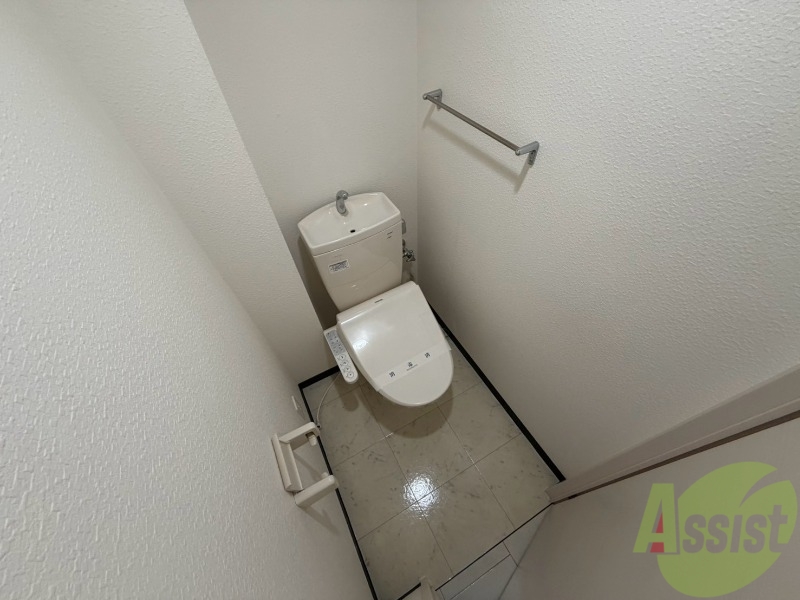 地下鉄東西線 琴似駅 徒歩3分 4階建 築15年のトイレ写真