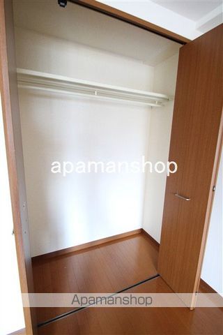 地下鉄千日前線 桜川駅 徒歩5分 11階建 築19年の内装写真