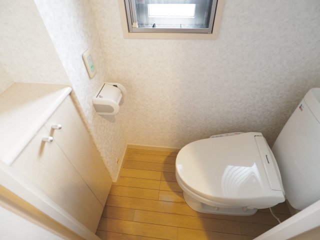 コンフォート中野島のトイレ写真