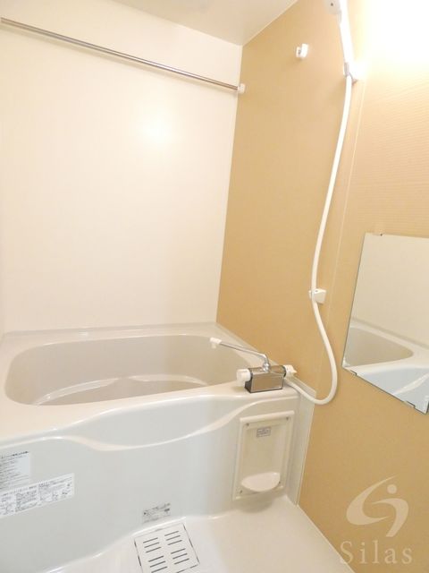 阪急宝塚線 曽根駅 徒歩10分 3階建 築7年の風呂写真