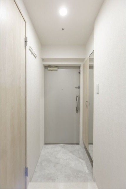 東京メトロ千代田線 町屋駅 徒歩3分 15階建 築5年の玄関写真