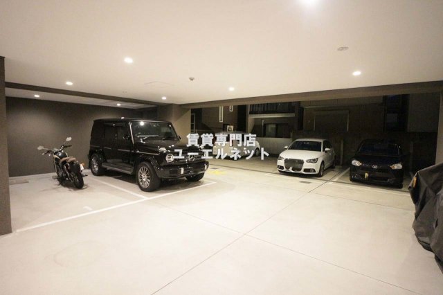 駐車場　敷地内駐車場あり◎