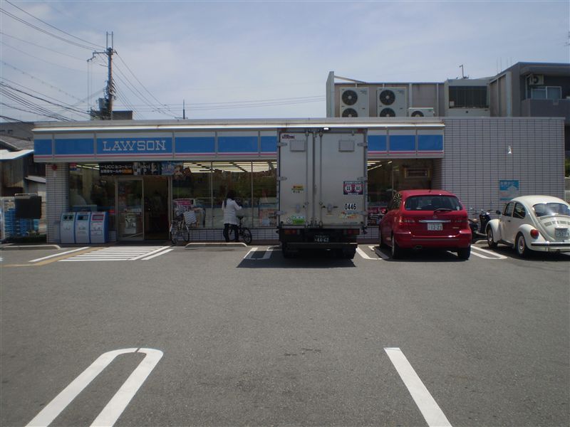 コンビニ　ローソン箕面牧落三丁目店（コンビニ）まで506m