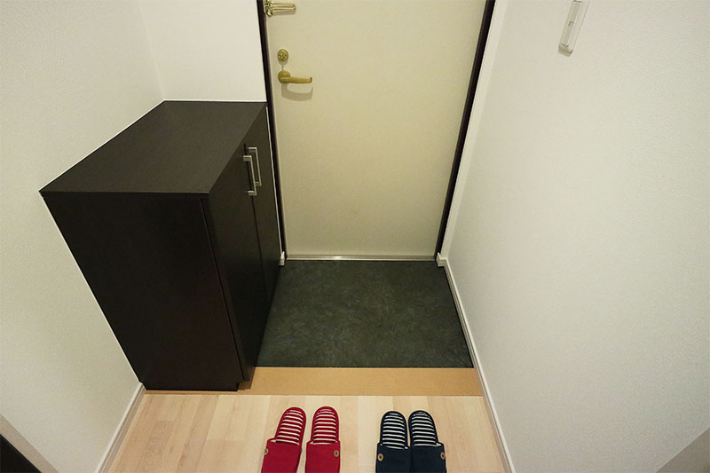 玄関　※写真は同タイプ別部屋です。