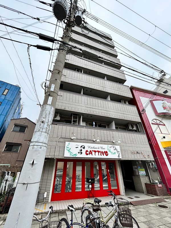 神戸市兵庫区福原町のマンションの建物外観