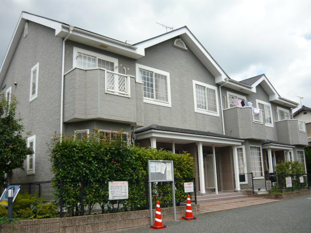 太宰府市御笠のアパートの建物外観