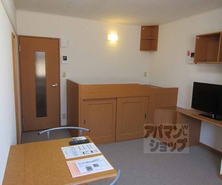 居室・リビング　すぐに生活始められます。