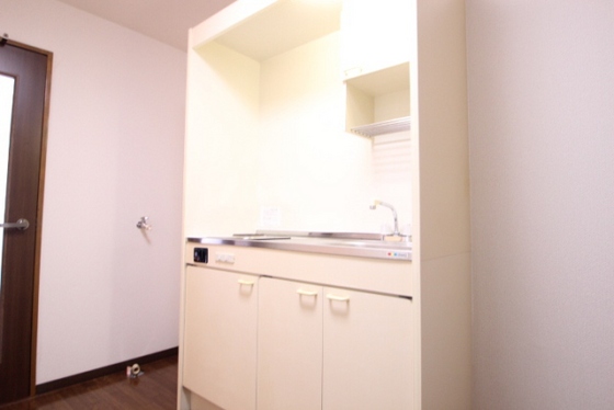 キッチン　※別部屋の写真です