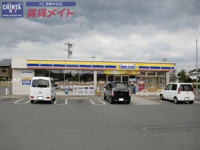 高校・高専　英心高等学校（高校・高専）まで600m