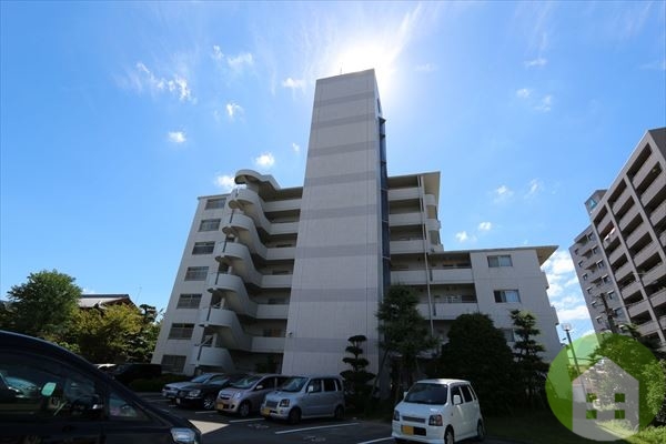 第2クレッシェンド戸川の建物外観