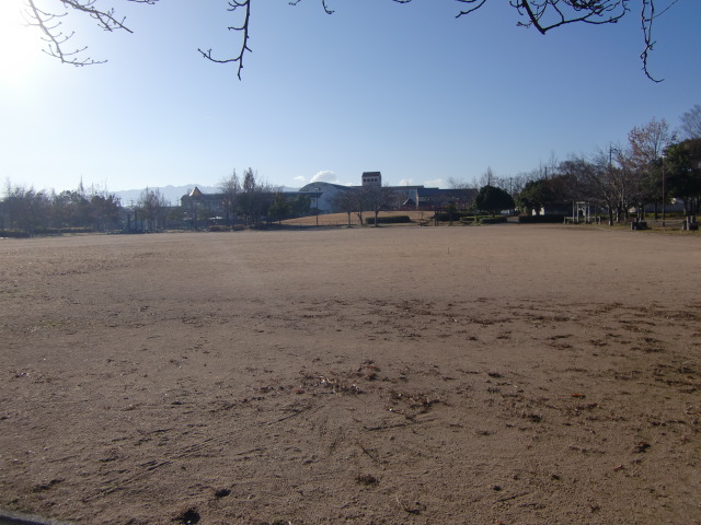 【ガーデンハイツイン鹿の子台の公園】