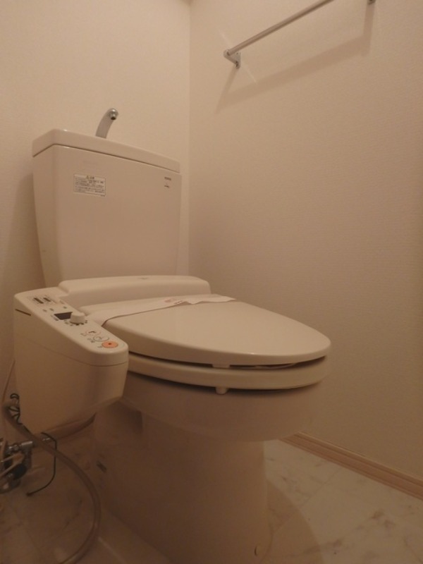 トイレ　図面と現状に相違がある場合には現状を優先