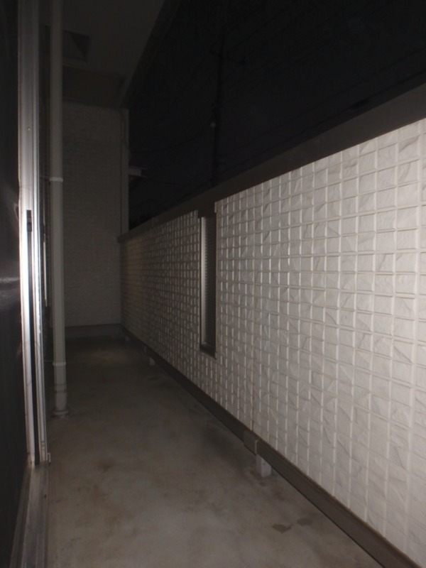 バルコニー　図面と現状に相違がある場合には現状を優先