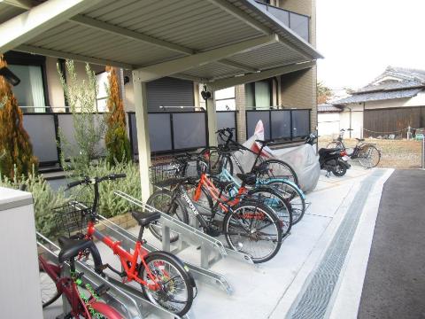 フォレ中穂積EAST　その他共有部分　駐輪場