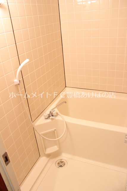 バス・シャワールーム　同型別部屋写真