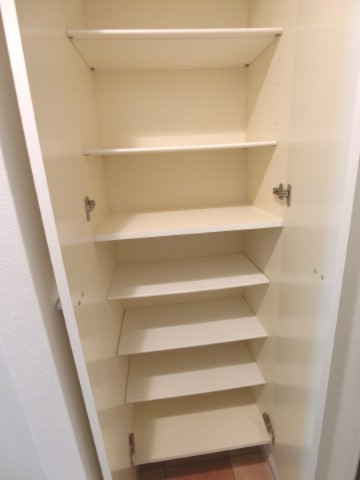 収納　詳細は、RISUMO江坂本店→06-6155-7137まで♪