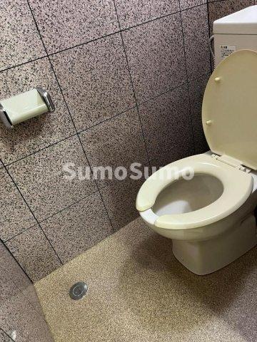 トイレ　トイレもきれいです