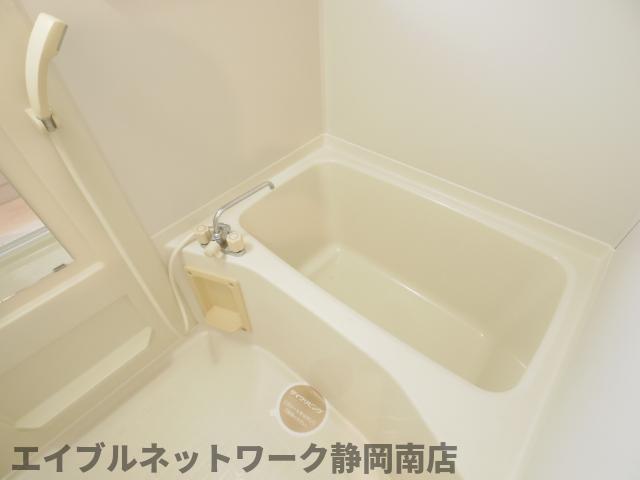 バス・シャワールーム　日々の暮らしに欠かせないお風呂です