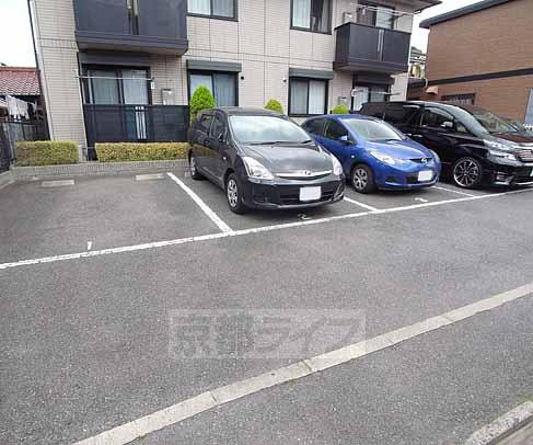 駐車場　目の前が駐車場！